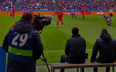 LED廣告屏廠家眾多 中國(guó)成主要